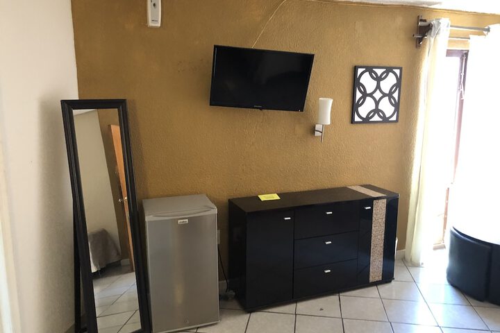 Room 10 of 44