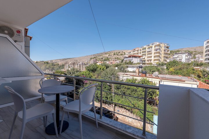 Terrace/Patio 50 of 76
