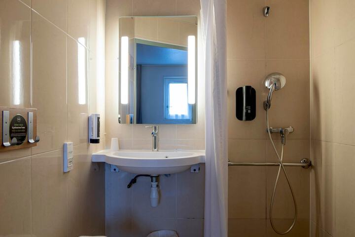 Bath Interior