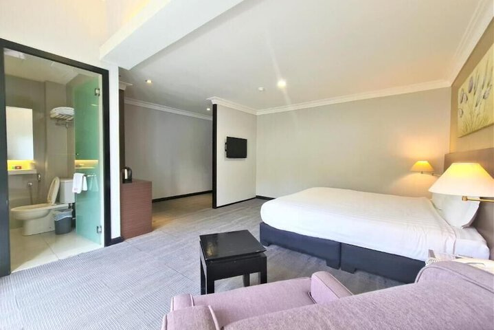 Room 25 of 75