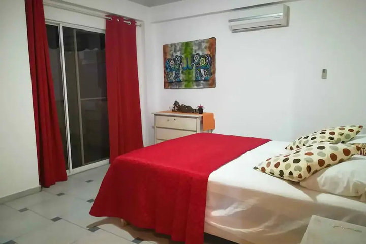 Room 5 of 23