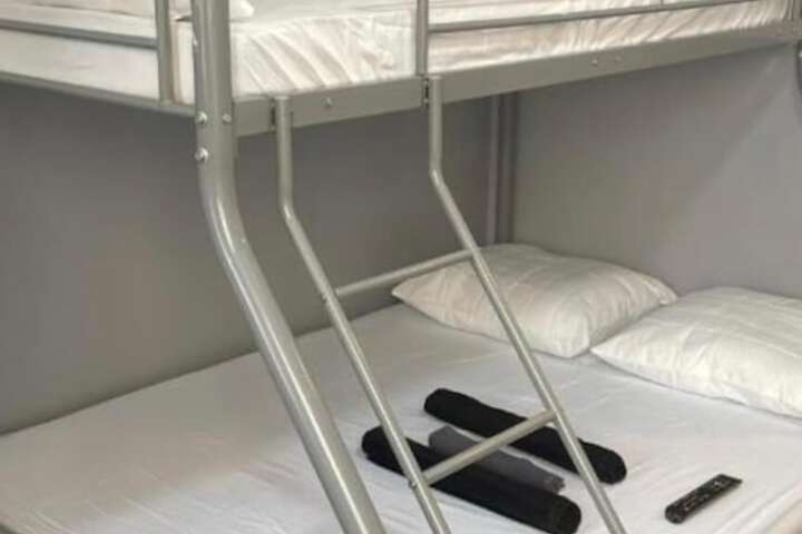Room 2 of 6