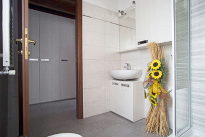 Room 20 of 320