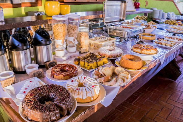 Breakfast/Coffee Service 52 of 63