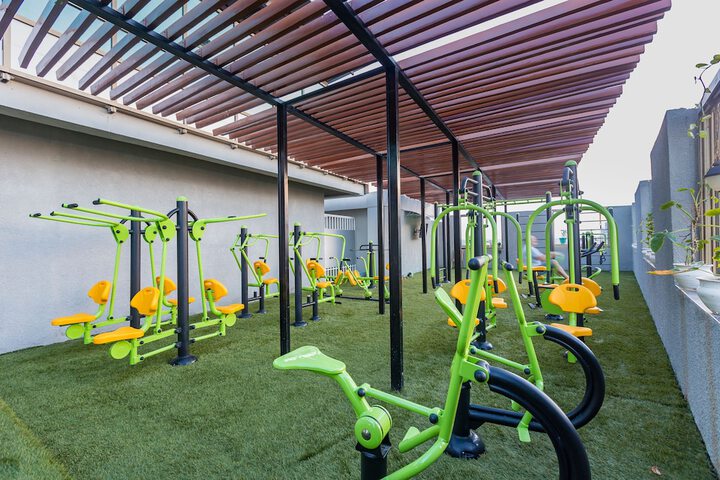 Health and Fitness 53 of 64