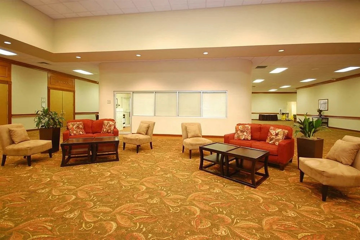 Image of Magnuson Meridian Convention Center