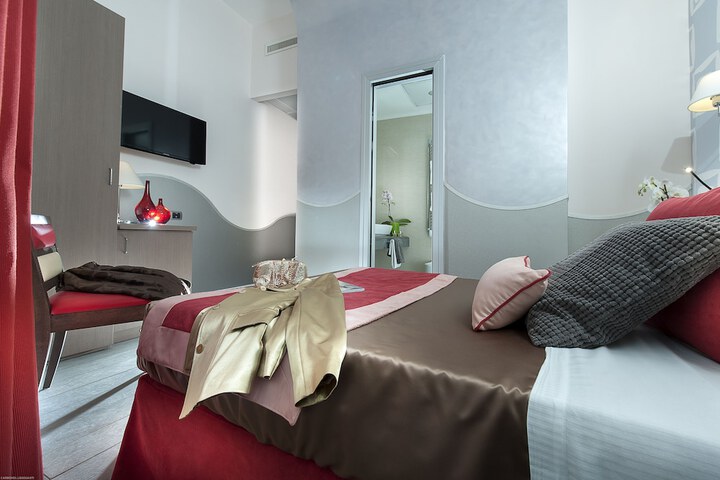 Room 49 of 110
