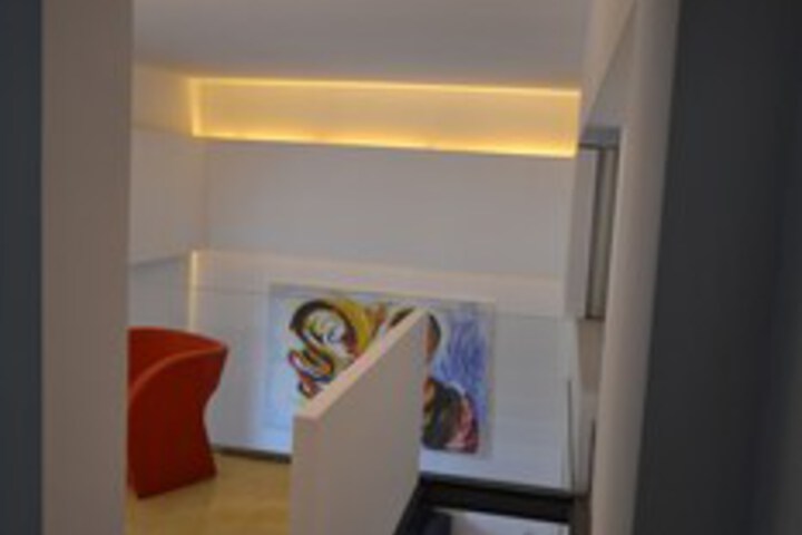 Room 10 of 22
