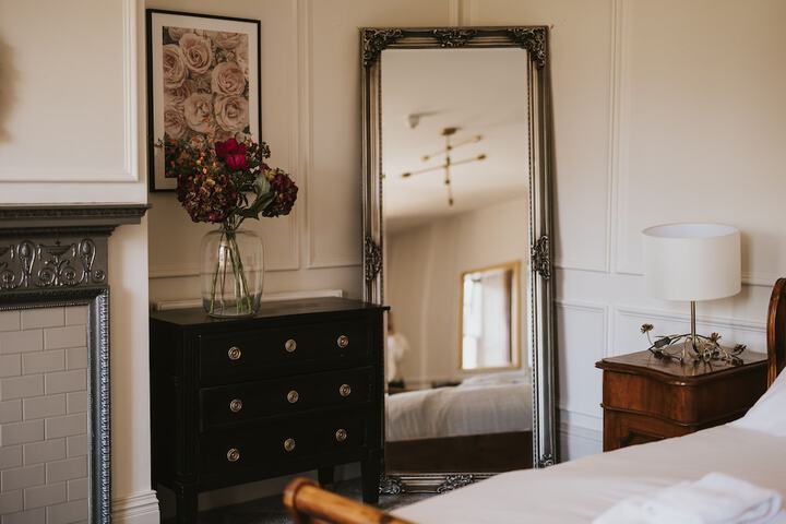 Room 26 of 68