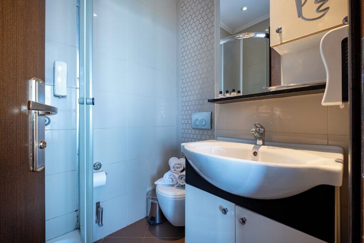 Bathroom Interior Photo