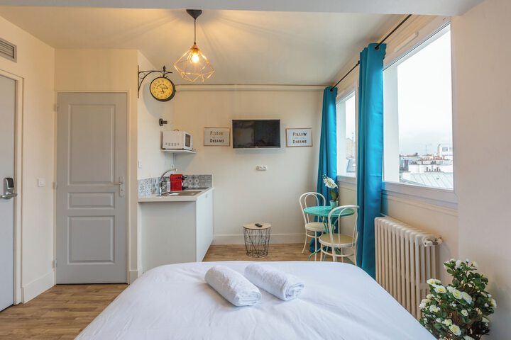 Room 44 of 96