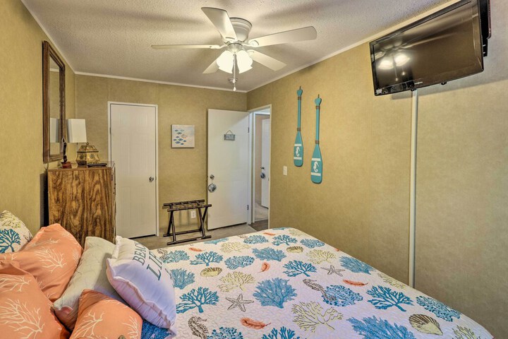 Room 2 of 30