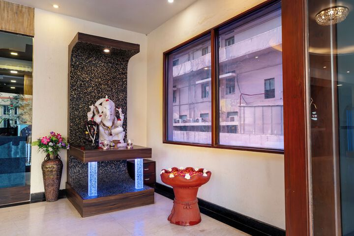 Hotel Interior 5 of 135