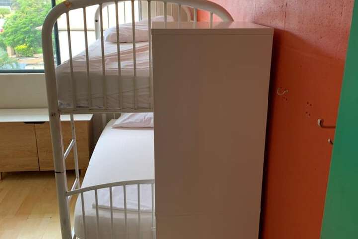 Room 8 of 28