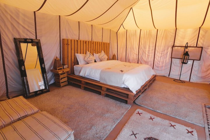 Room 9 of 46