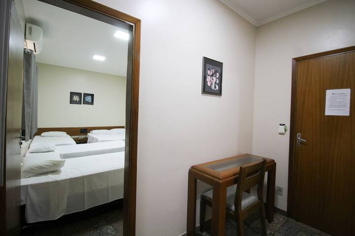 Room 44 of 183