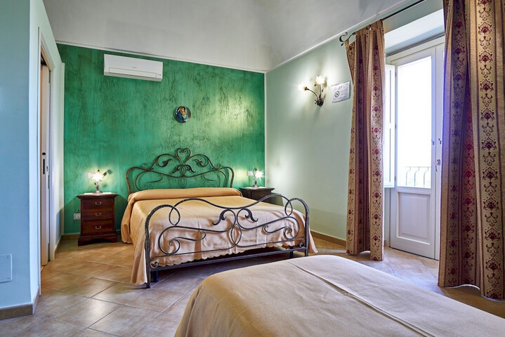 Room 20 of 91