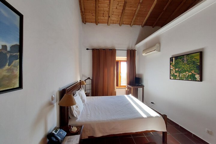 Room 5 of 36