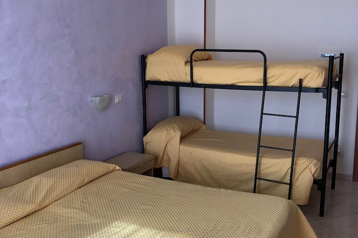 Room 11 of 63