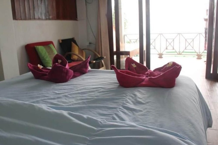 Room 50 of 108