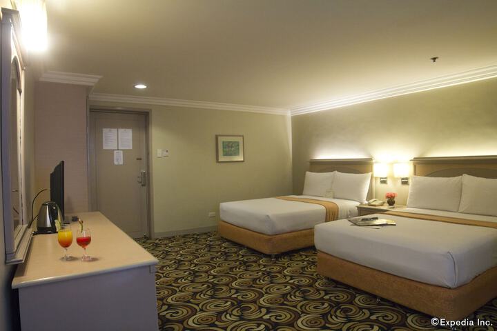 Room 11 of 44