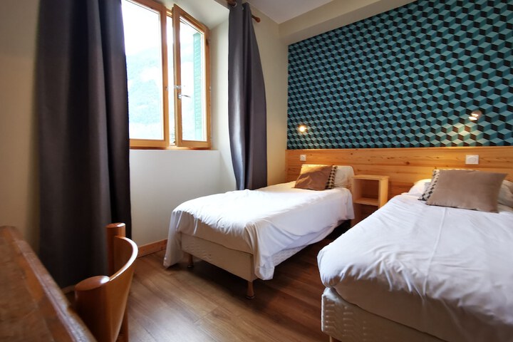 Room 15 of 60