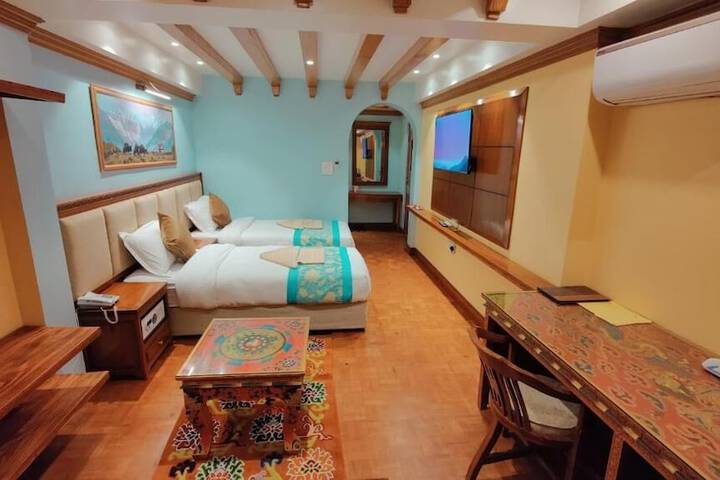 Room 15 of 24