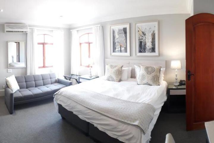 Suite Photo