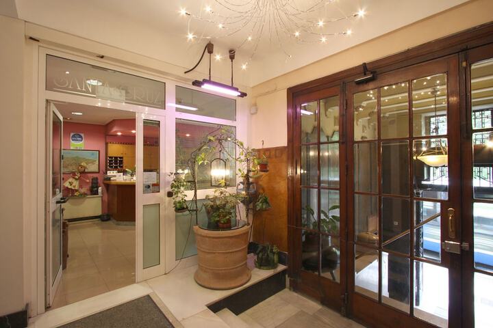 Hotel 2 of 42