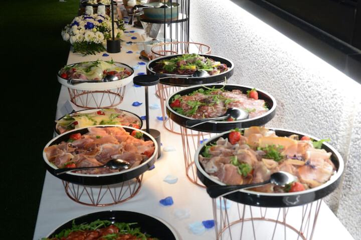 Dining 50 of 54