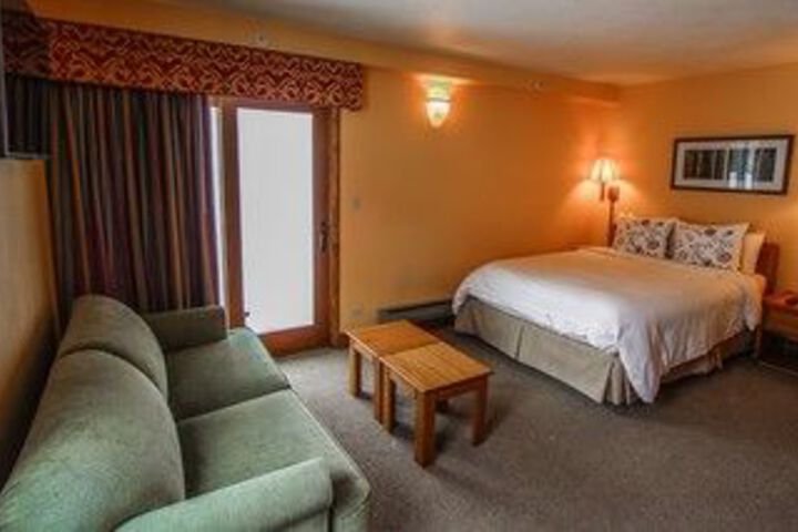 Room 30 of 60