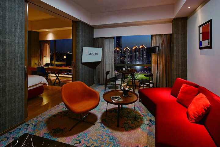 Room 8 of 49
