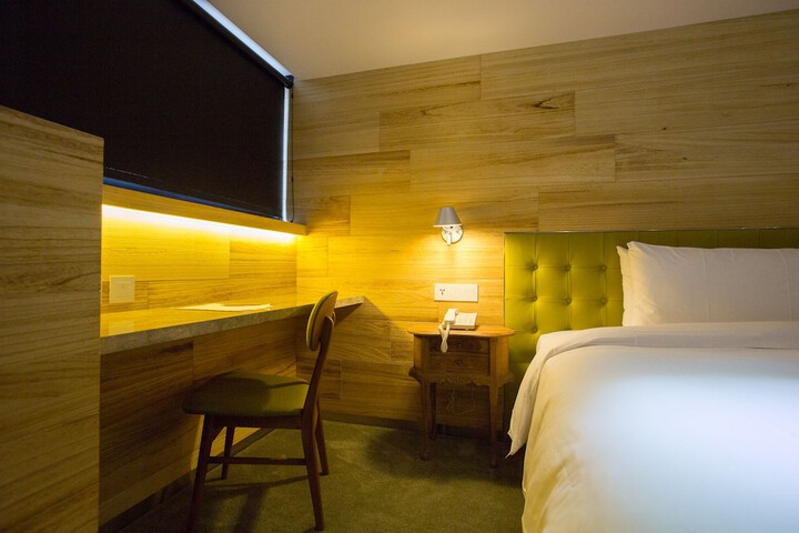 Room 40 of 105