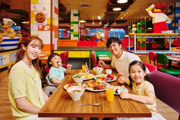 Dining 89 of 119