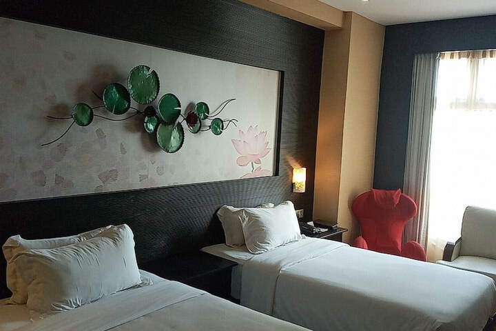Room 22 of 67