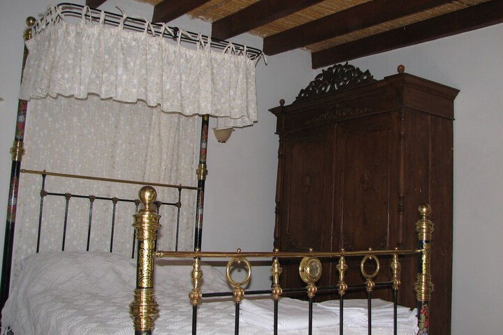Room 7 of 39