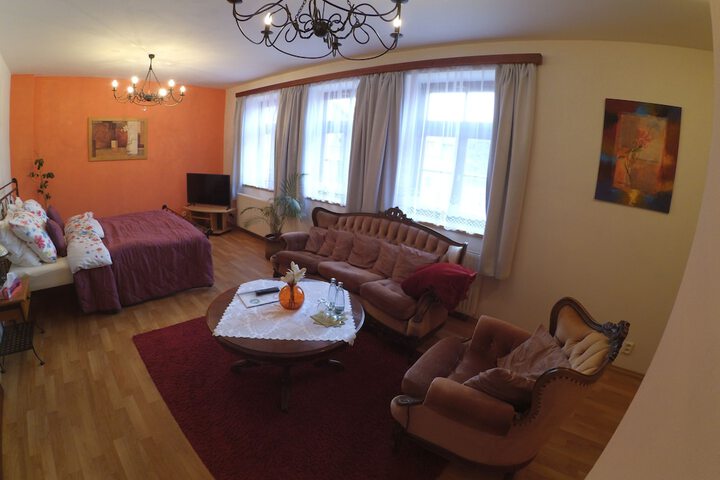 Room 34 of 44