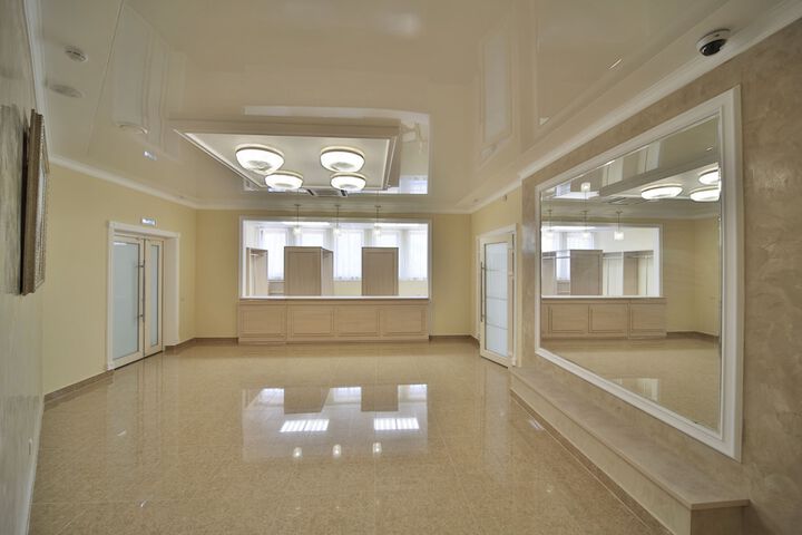 Ballroom/Hall 22 of 26