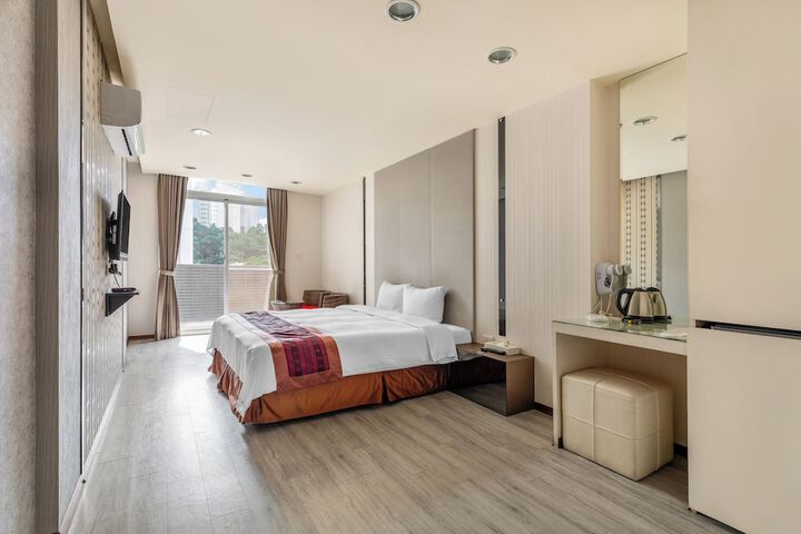 Room 46 of 69