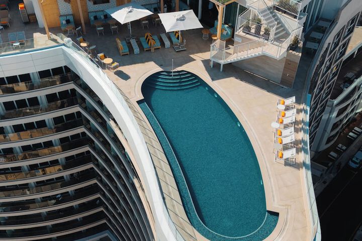 Pool 48 of 67