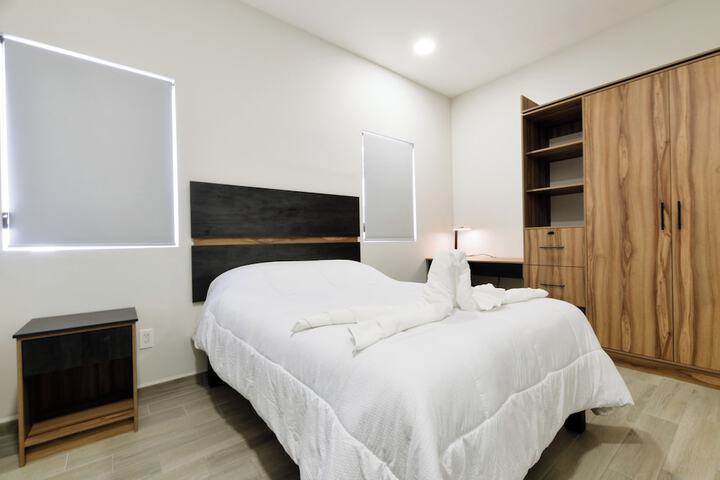 Room 14 of 228