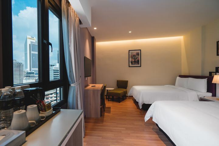 Room 7 of 44