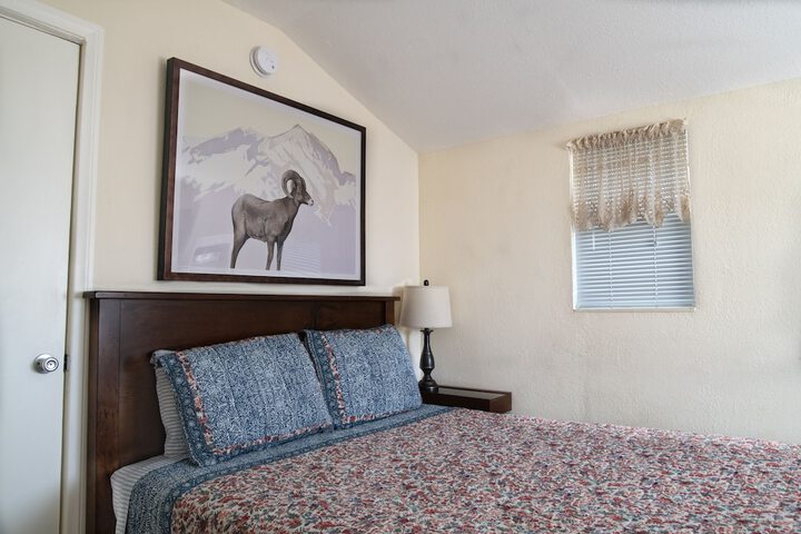 Room 11 of 52