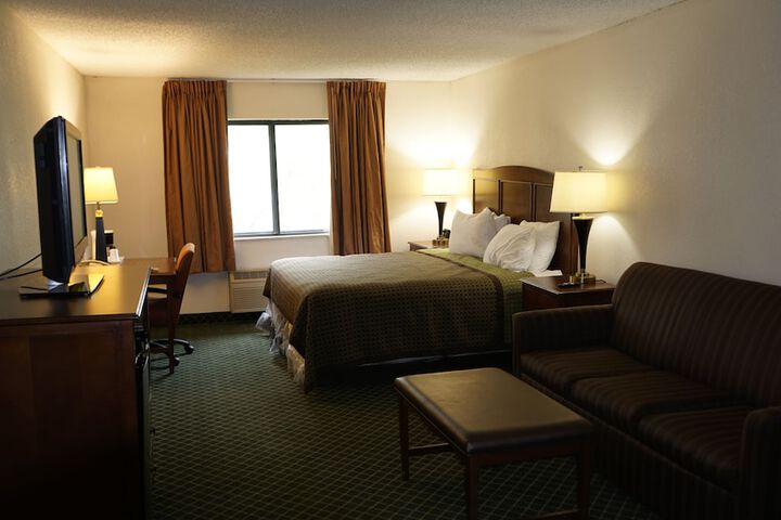 Standard | King Bed (15 of 15)