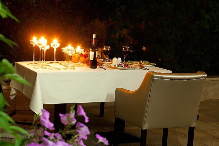 Dining 50 of 62