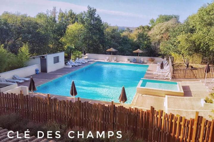 La Cle Des Champs