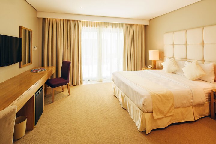 Room 7 of 46