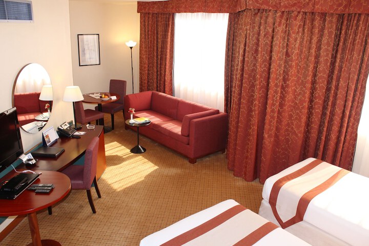 Room 5 of 55