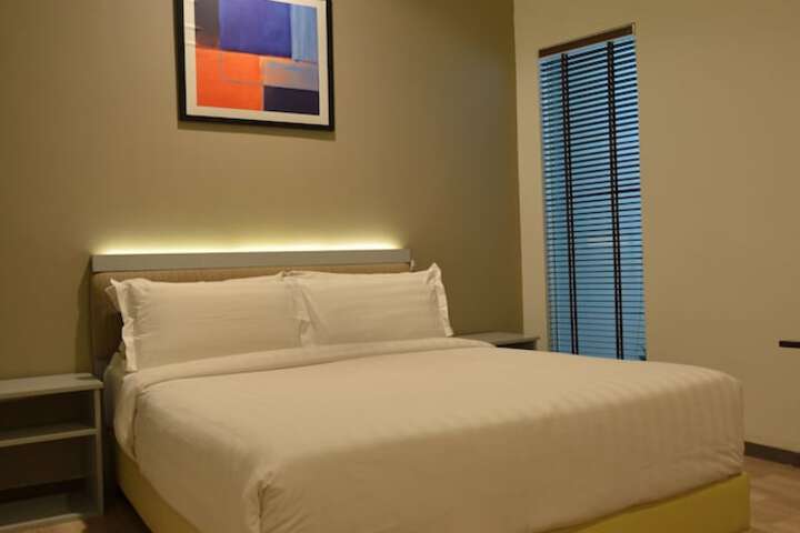 Room 21 of 78