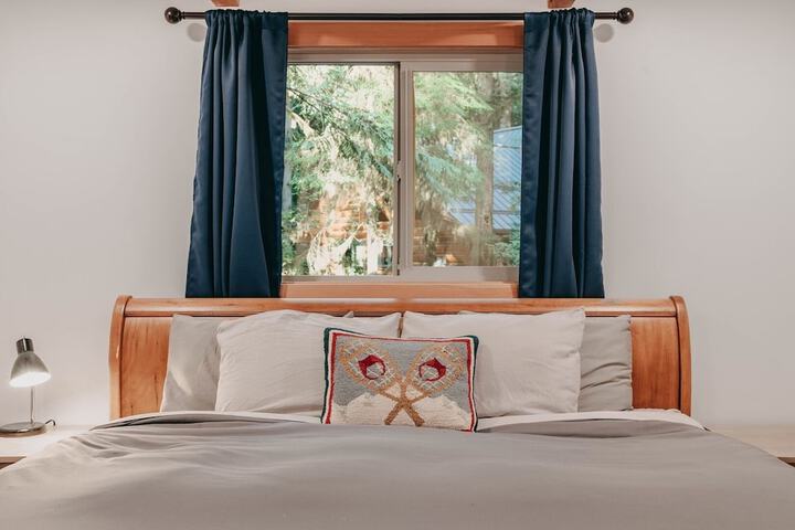 Room 2 of 50
